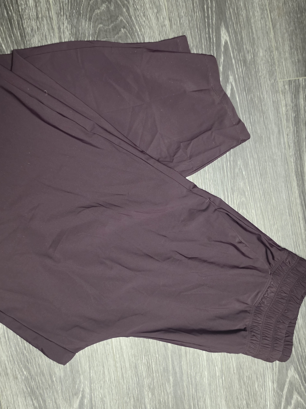 Stretch Jogger Pants in Deep Plum